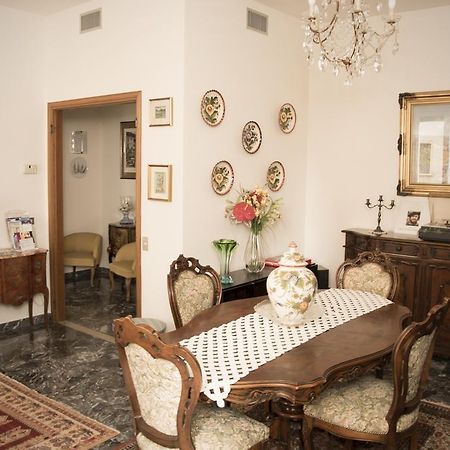 Casa Di Gina Apartment Verona Bagian luar foto