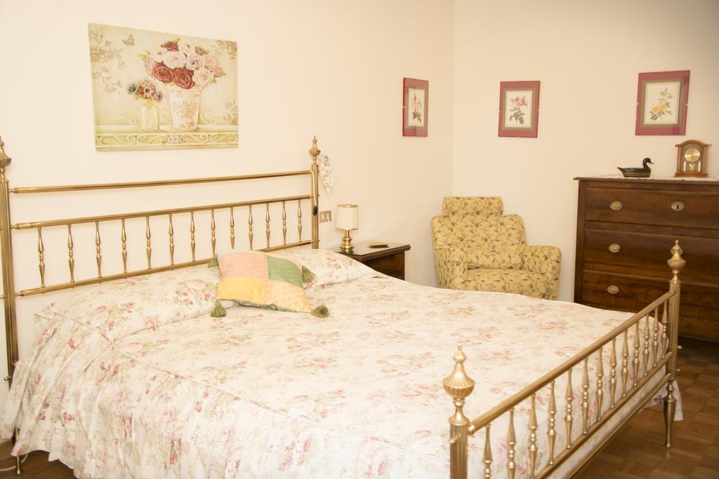Casa Di Gina Apartment Verona Bagian luar foto